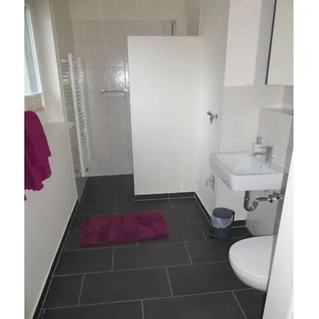 Apartment At The Oak Tree